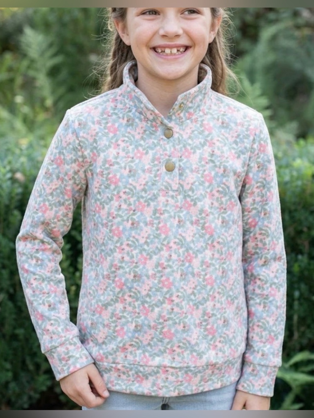 Grace and James Wynnie Floral Popped Collar Pullover